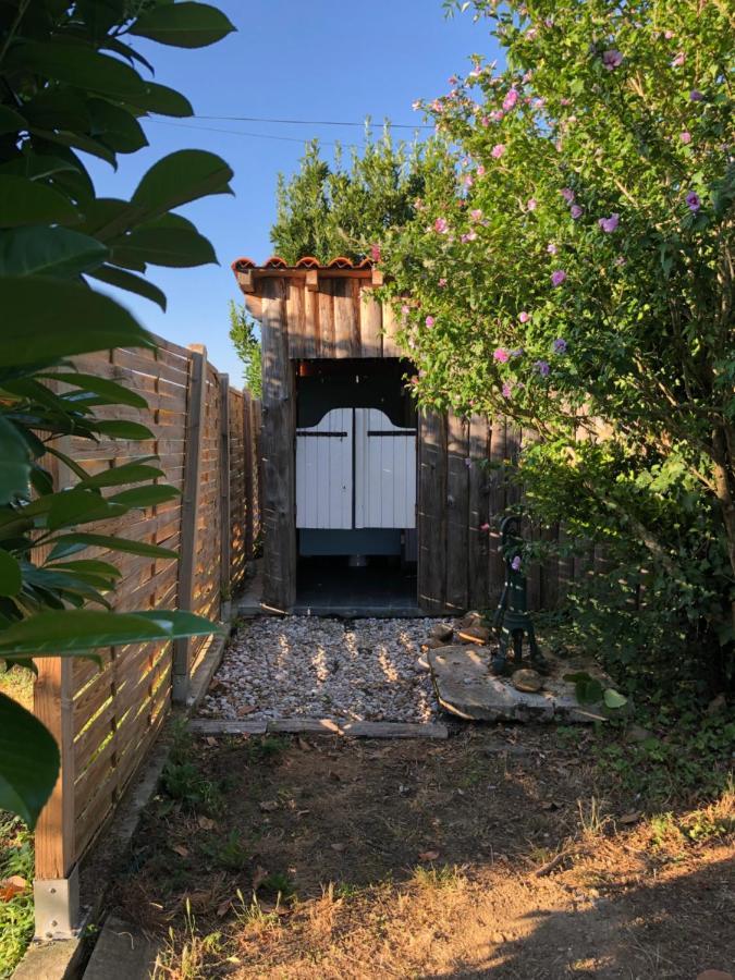 Les Cabanes du Vigné Molandier Extérieur photo